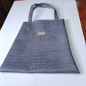 KMC TRAP TOTE HANDBAG
